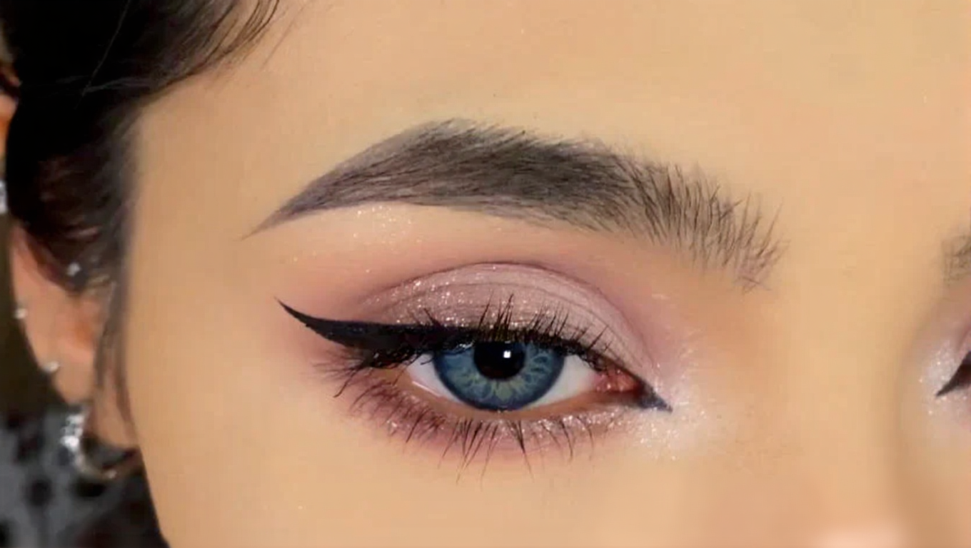 Bohemia Blue 14.5mm 1 Pair | 1 Year